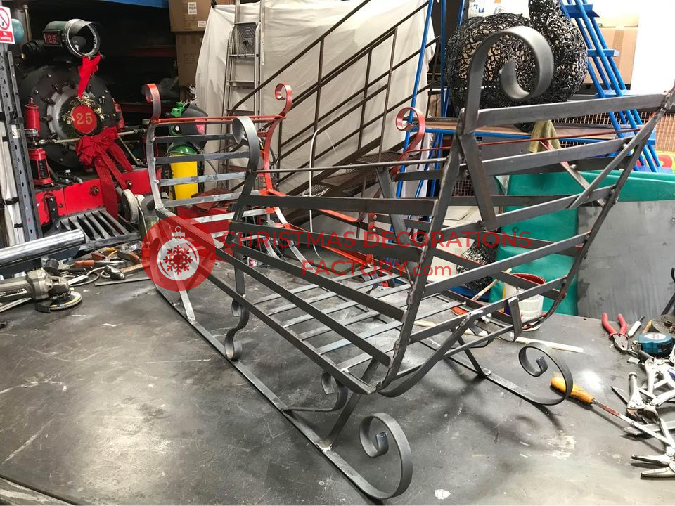 144cm Metal Christmas Sleigh