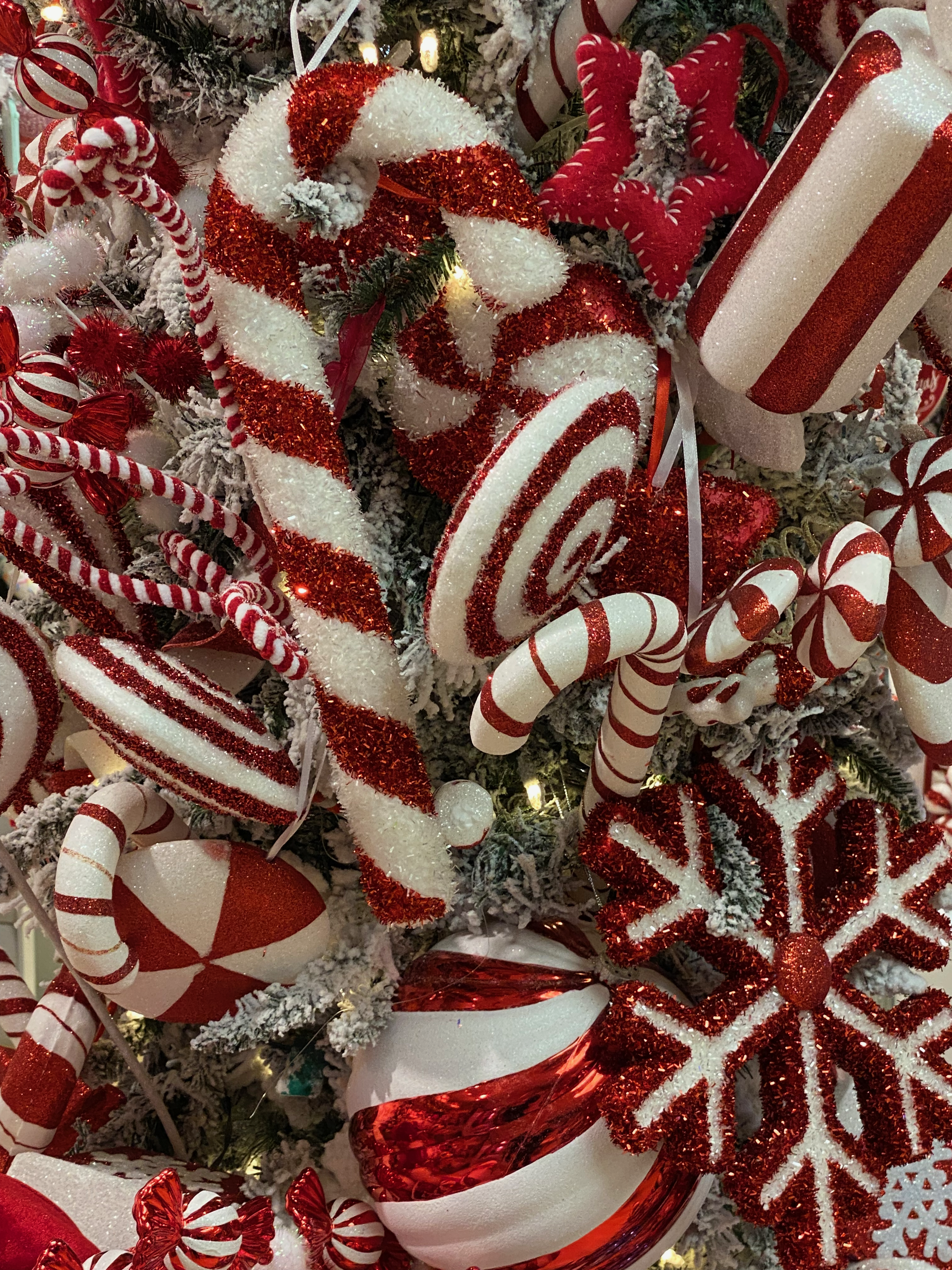 Red Candy Cane Lane Christmas Tree Decorations