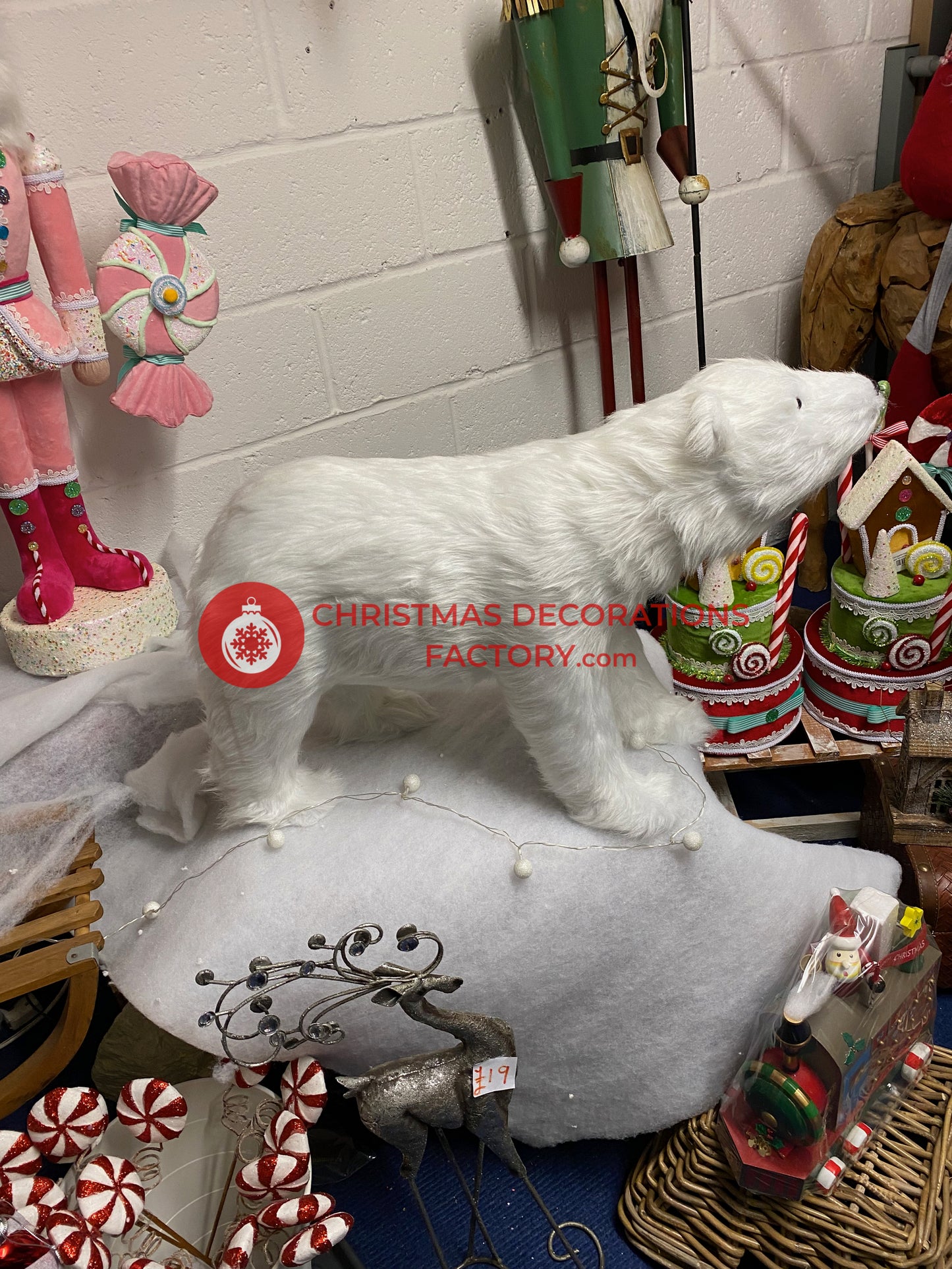 70cm Animatronic Polar Bear Display Prop